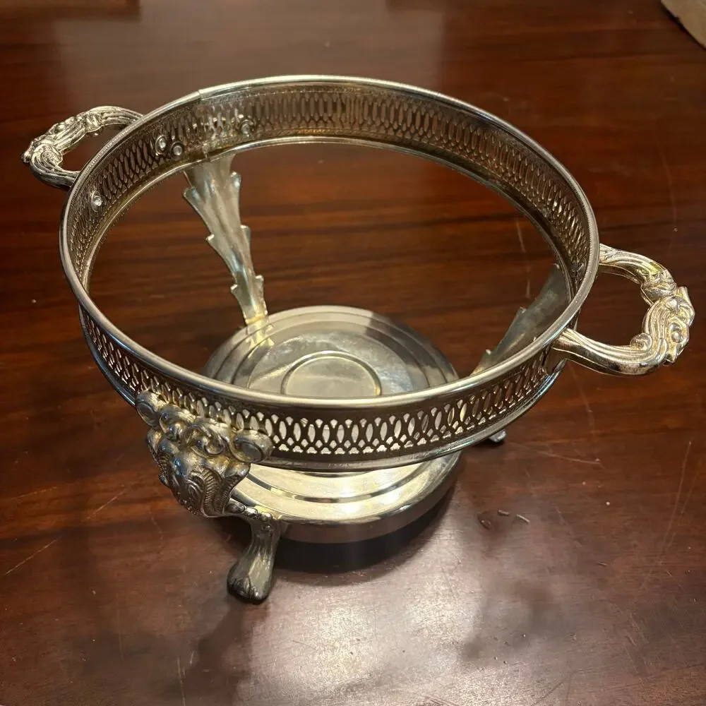 Vintage International Silver Co. 2-Quart Chafing Dish Food Warmer 7088DVC NIB